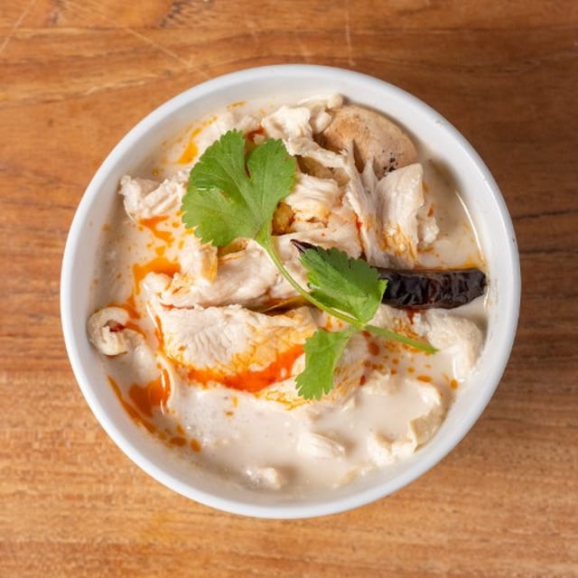 Tom Kha.